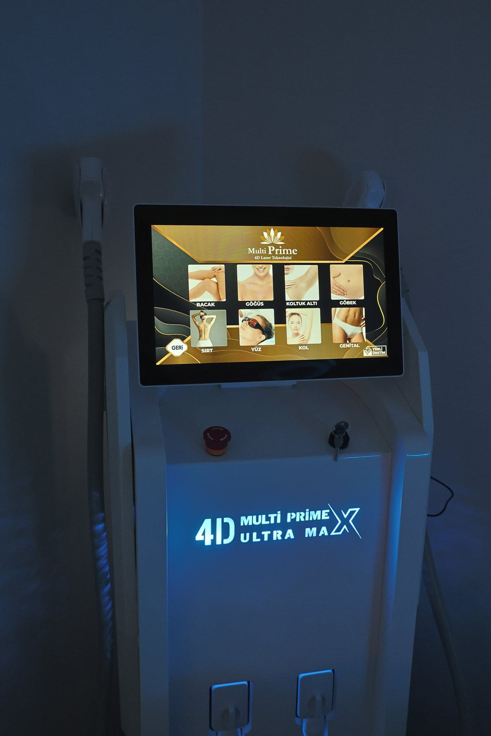 Lunella Beauty Concept Maltepe hydrafacial cihazı ile cilt yenileme uygulaması